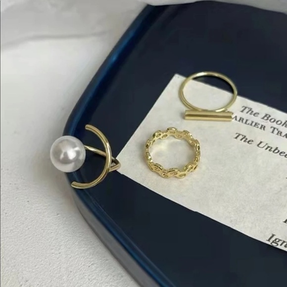 GOLD 4/$25 3pc Geometric Ring Set - Picture 2 of 2